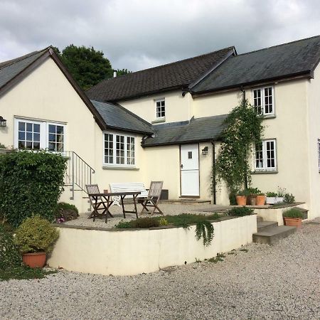 Meadowland Farm Bed and Breakfast Dolton Exteriör bild