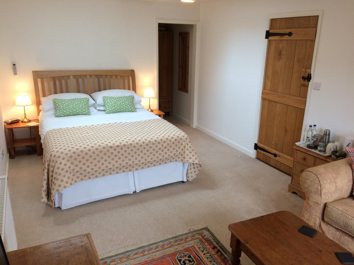Meadowland Farm Bed and Breakfast Dolton Exteriör bild